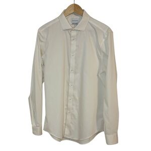 Calvin Klein Slim fit, infinite non-iron Ivory Shirt, Large